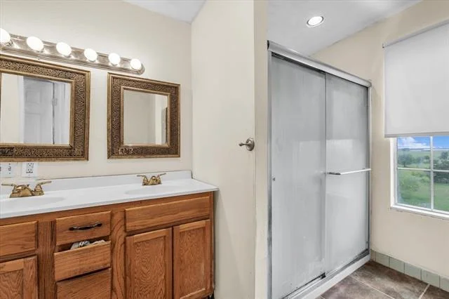 Photo of 12912 Spring Valley Road