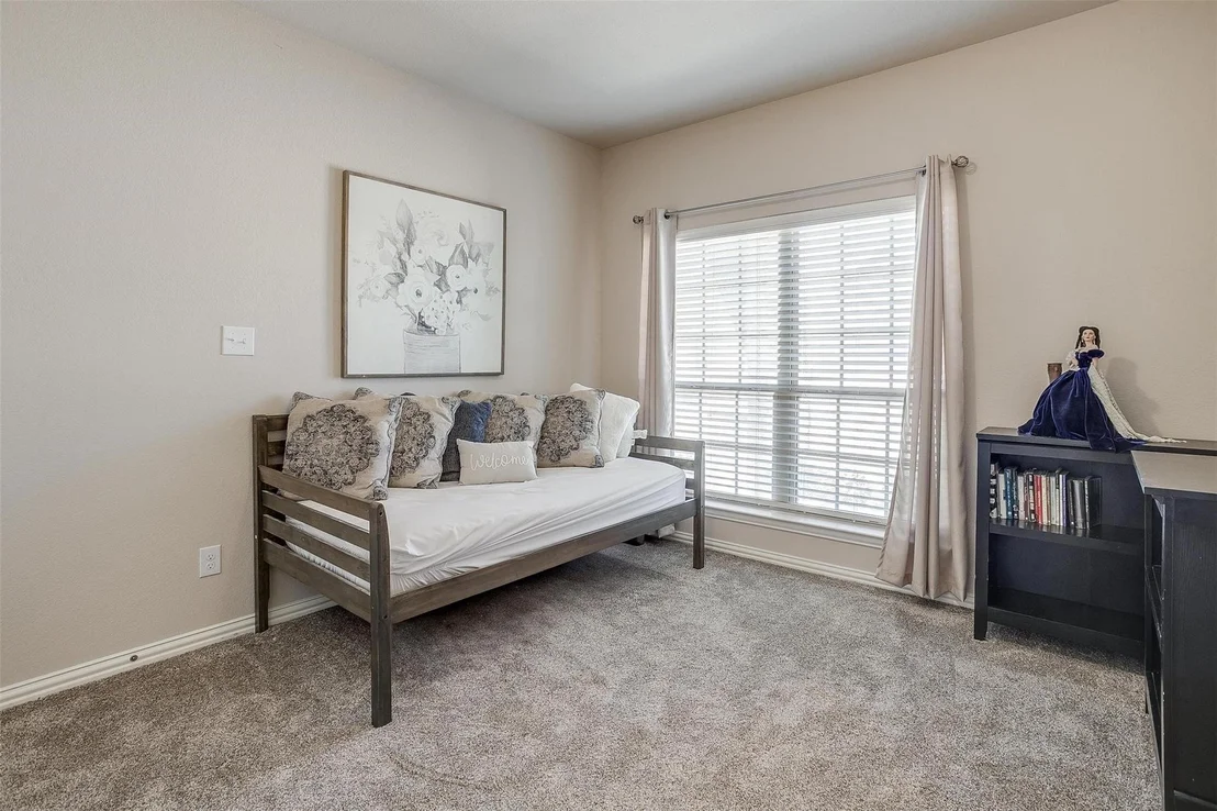 Photo of 1023 Saint Andrews Drive
