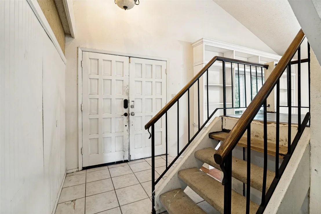 Photo of 1101 Via Del Rey