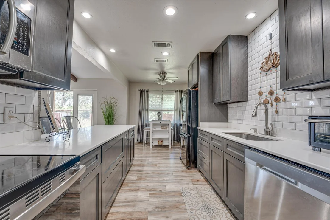 Photo of 903 Walnut Street