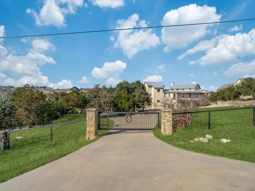Photo of 7033 W Hells Gate Drive