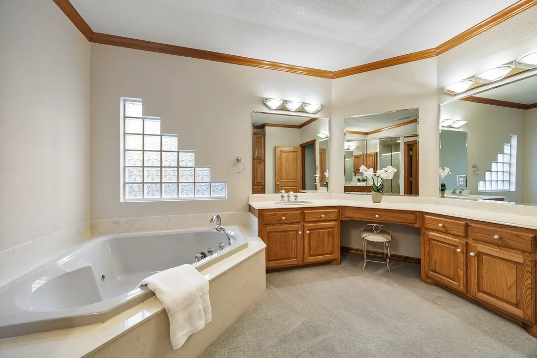 Photo of 314 Harbor Landing Drive