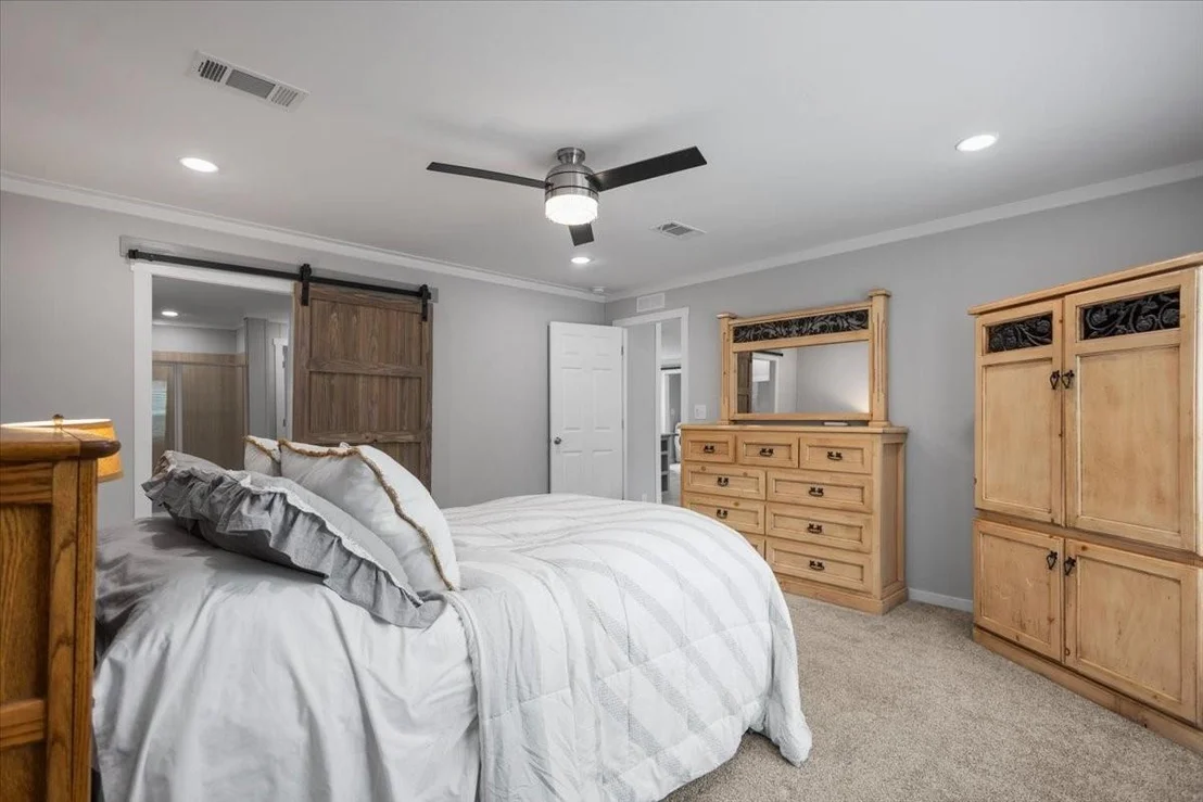 Photo of 18755 County Road 4104