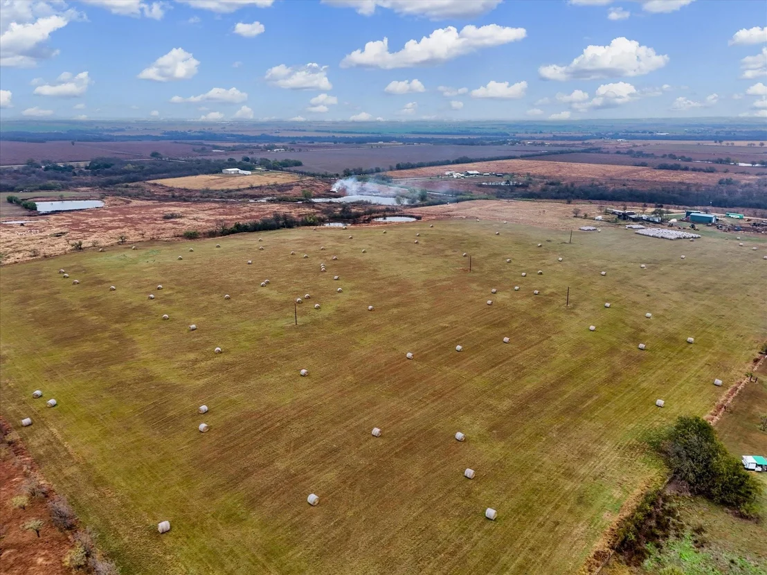 Photo of 689 County Road 464