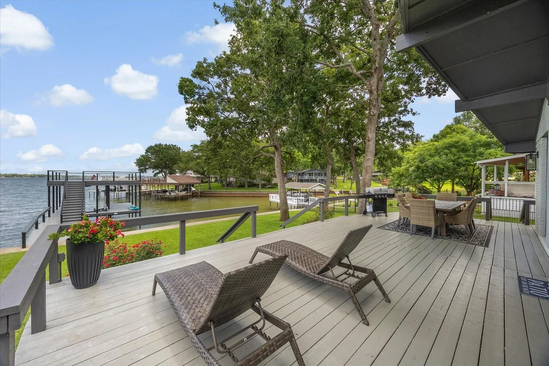 Photo of 524 Sampan Drive