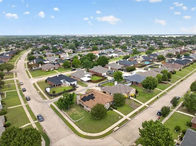 Photo of 2505 Ash Creek