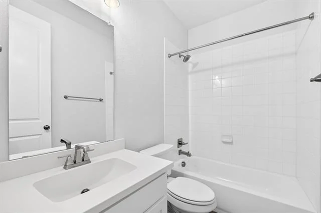 Photo of 1636 Hydrangea Lane