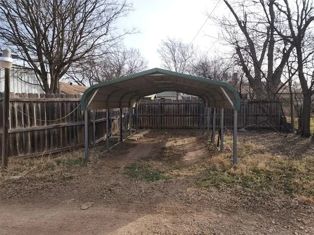 Photo of 310 S Mockingbird Lane