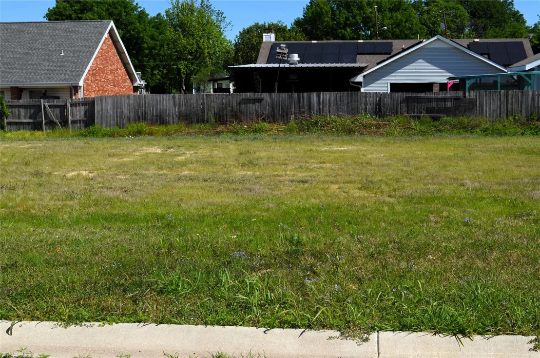 Photo of 304 Preston Road