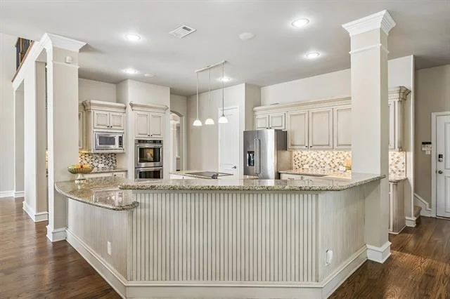 Photo of 515 Bastrop Road