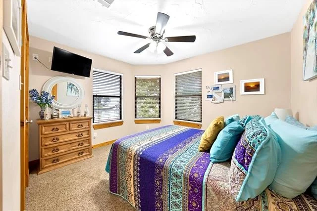 Photo of 110 Jeffrey Circle