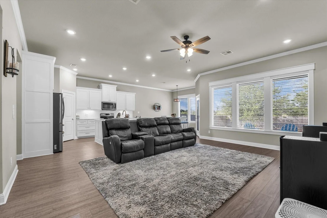 Photo of 132 Swan Lake