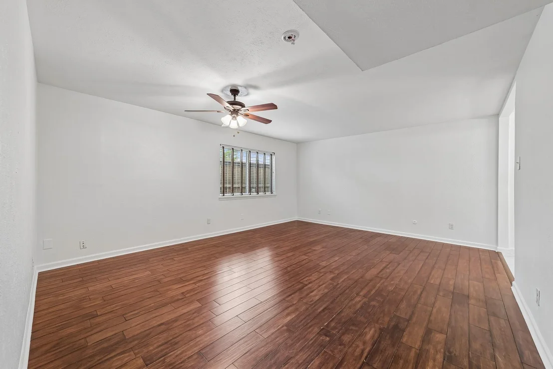 Photo of 10239 Green Ash Road