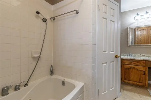 Photo of 2797 Lynbrook Drive