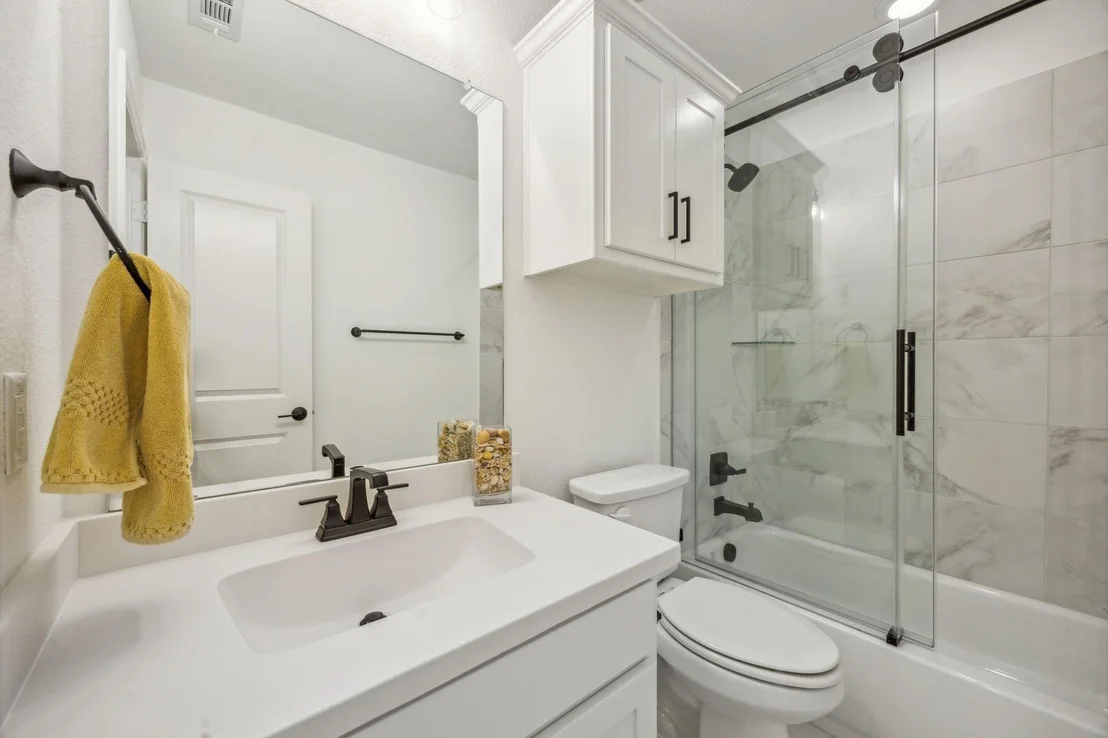 Photo of 8365 Western