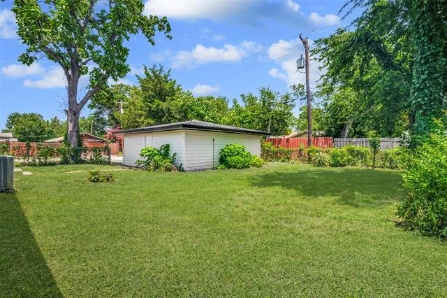 Photo of 1302 Marion Drive