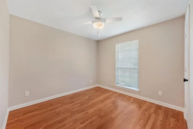 Photo of 328 Pinyon Lane