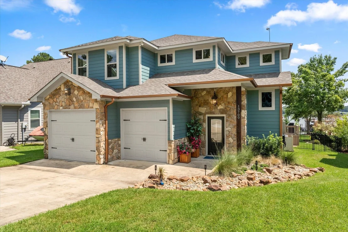 Photo of 13700 Park Harbor Drive