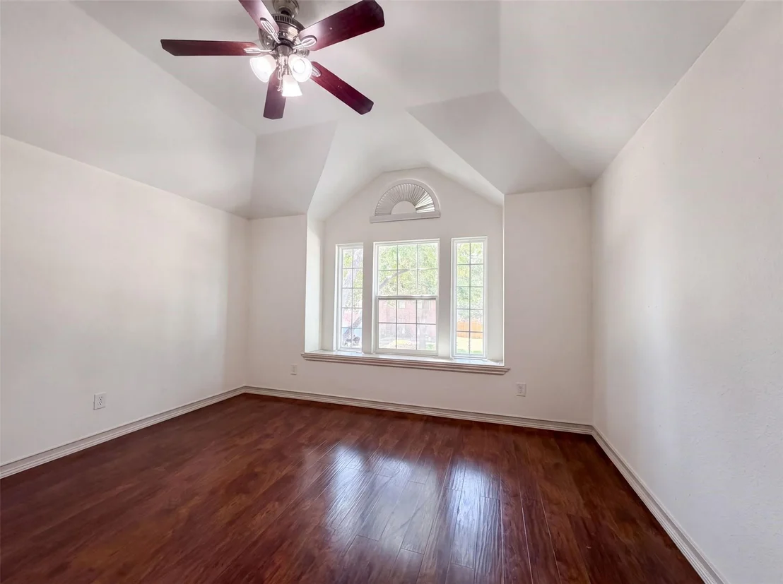 Photo of 6315 Meadow Glen Drive