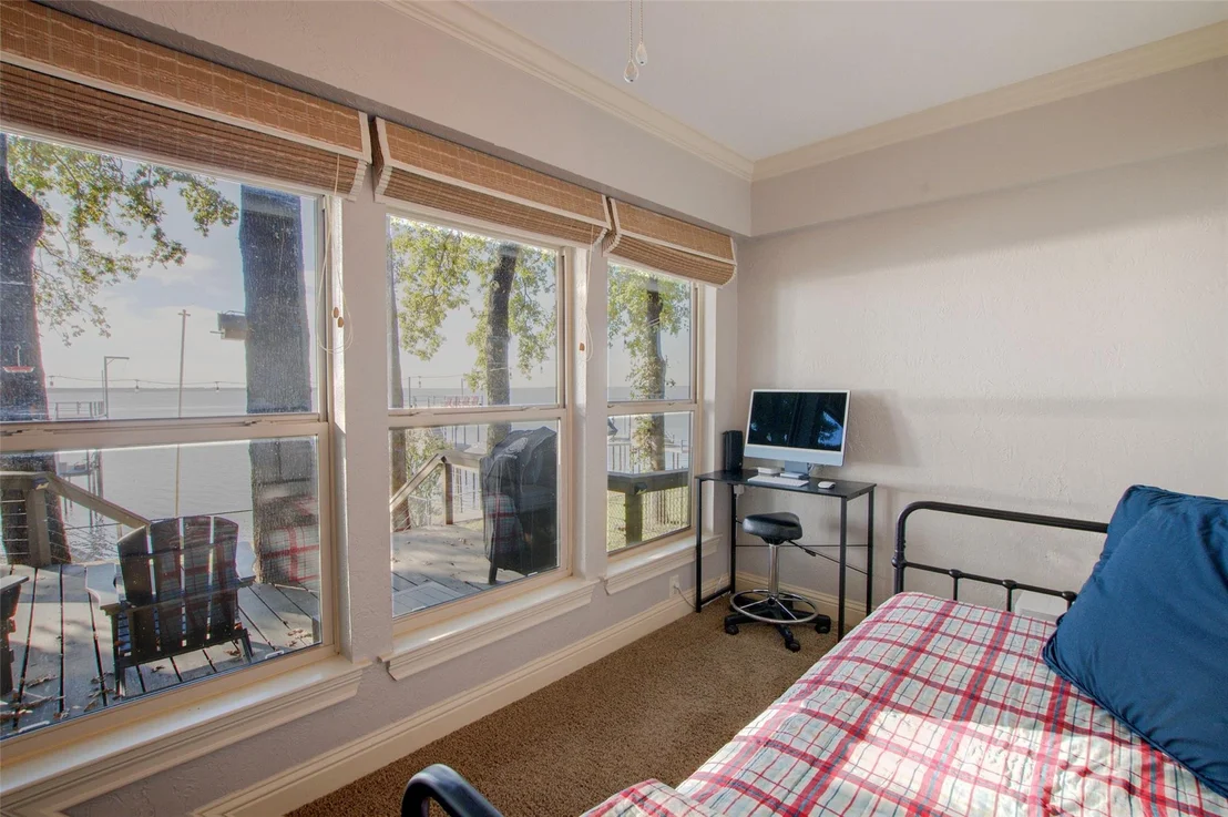 Photo of 247 Admiral Drive
