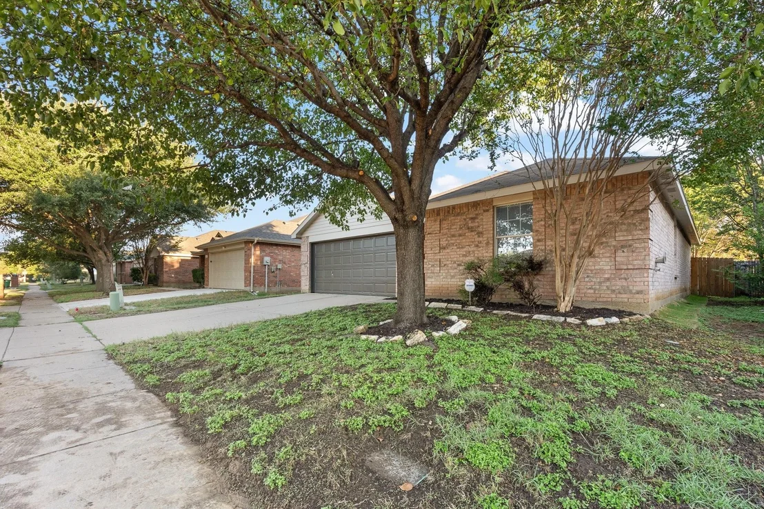 Photo of 1128 Boxwood Drive