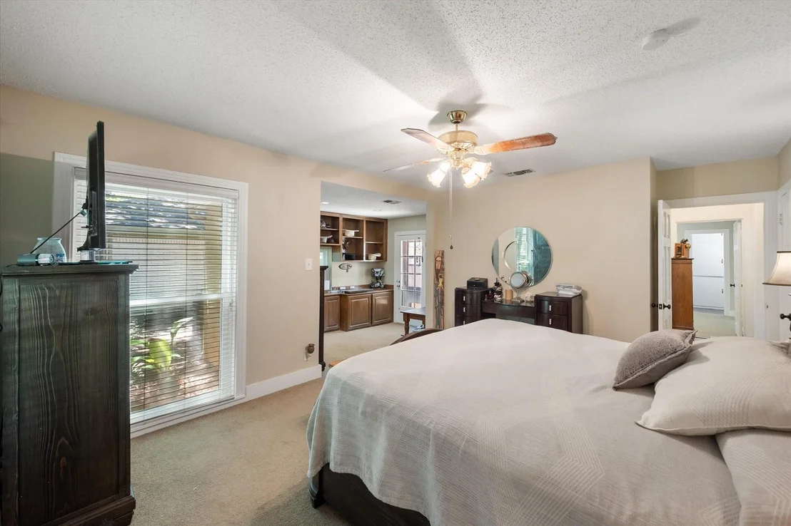 Photo of 502 Bellevue Drive