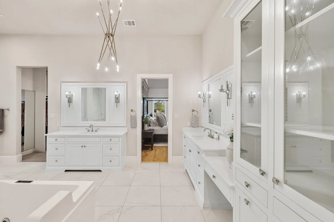 Photo of 660 Louise Drive