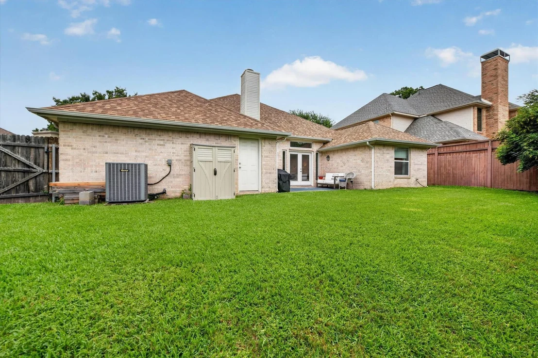 Photo of 2625 Juniper Lane