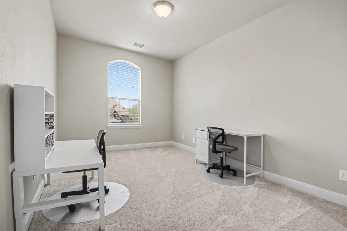 Photo of 3323 Royal Ridge Drive