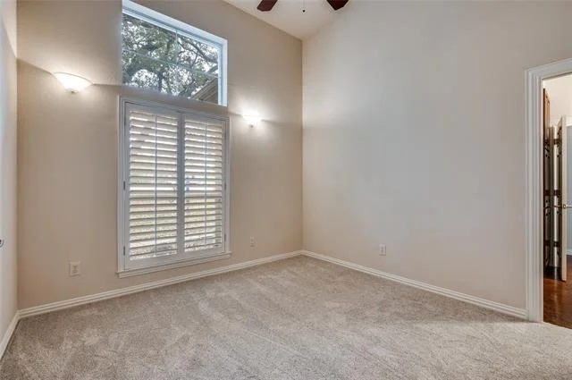 Photo of 4401 Oak Shores Circle