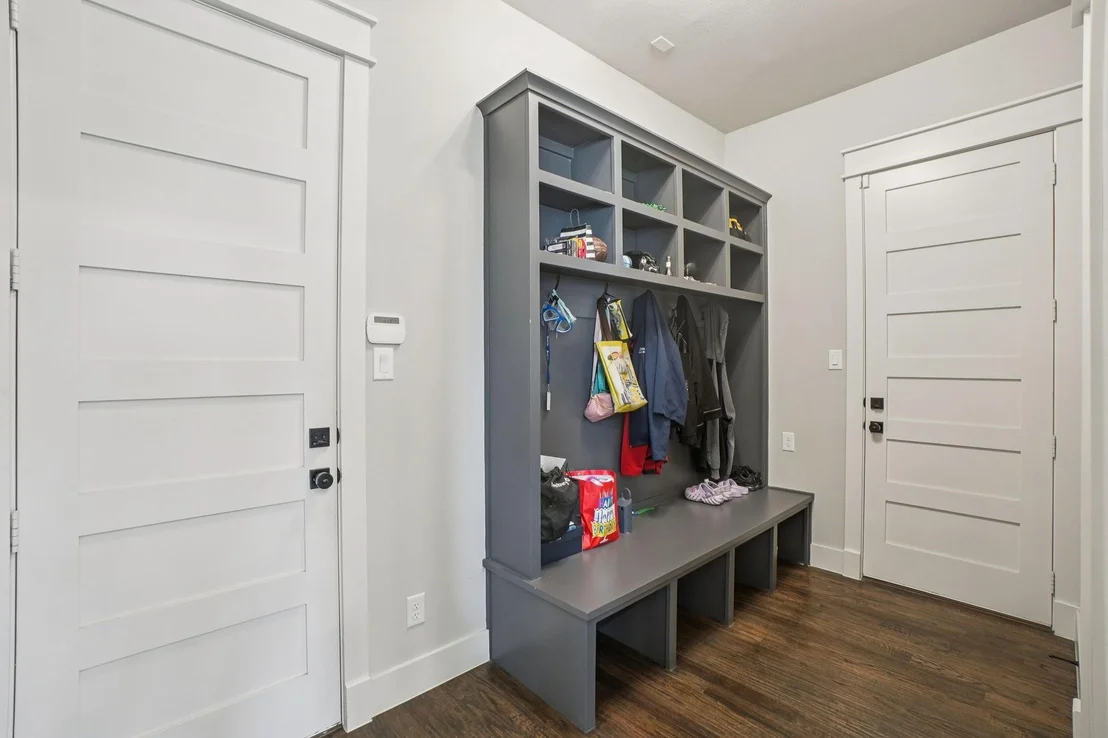 Photo of 4101 Parkview Boulevard