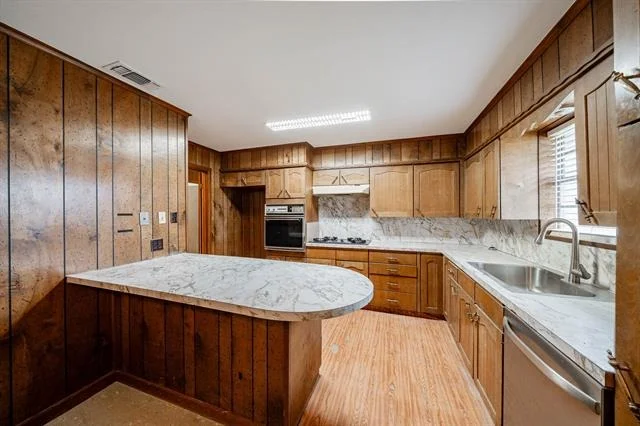 Photo of 531 Avenue N N