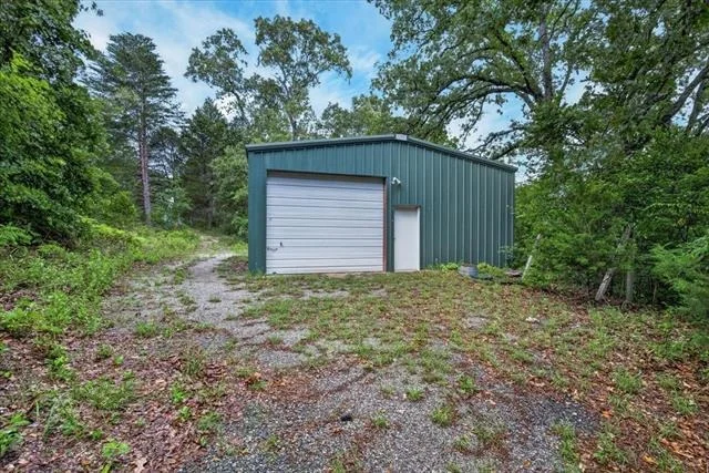 Photo of 906 Valle Vista Drive