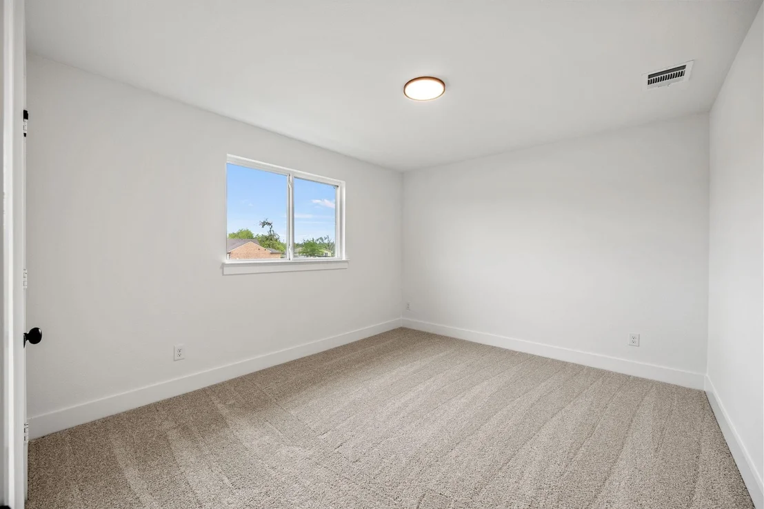 Photo of 300 Chestnut Street
