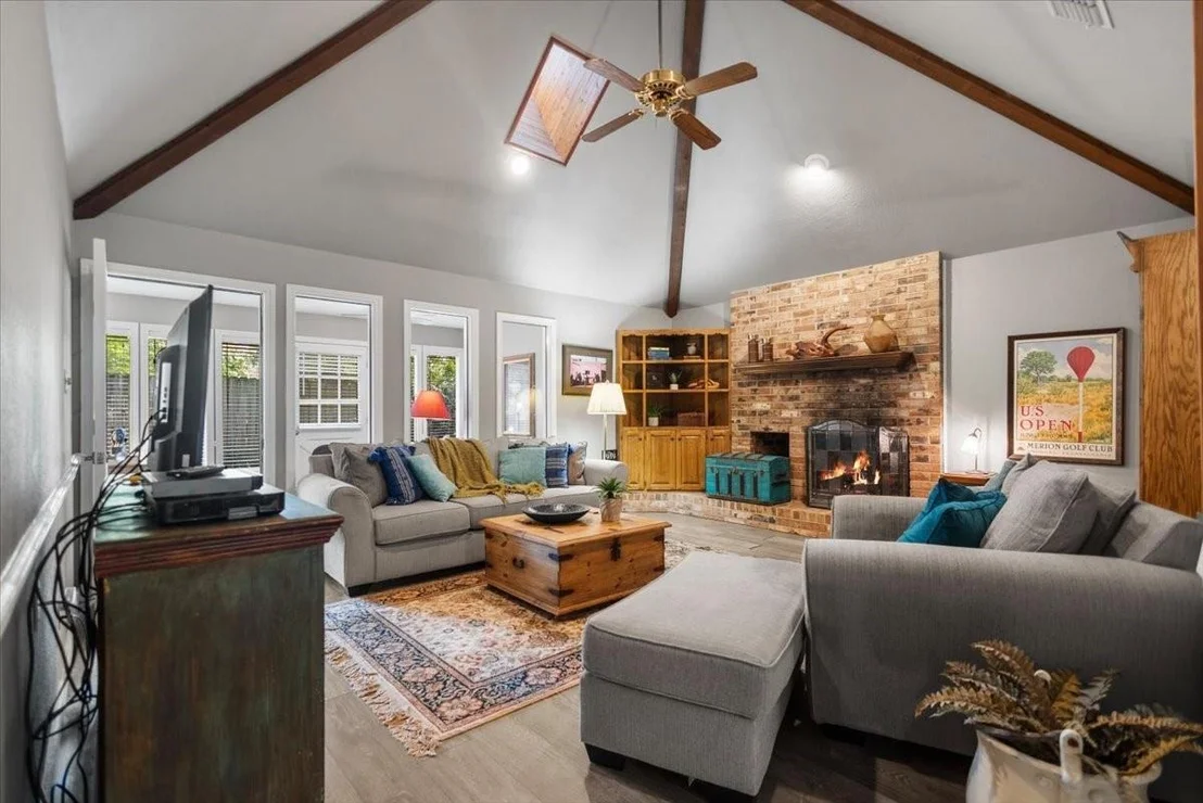 Photo of 241 Hideaway Lane Central