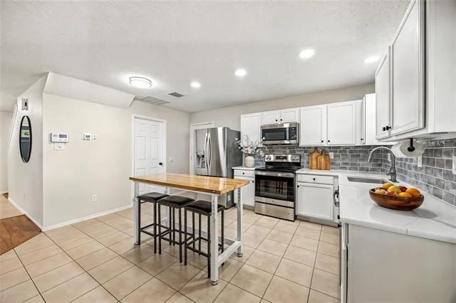 Photo of 329 Daisy Lane
