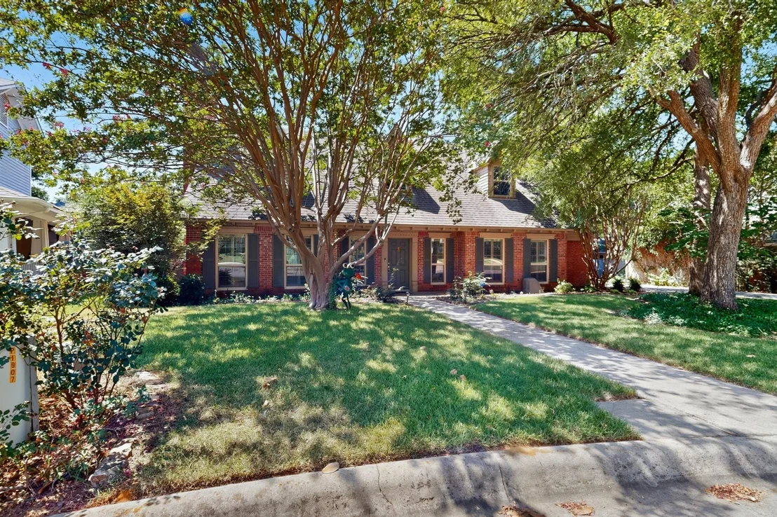 Photo of 1909 Highland Park Circle