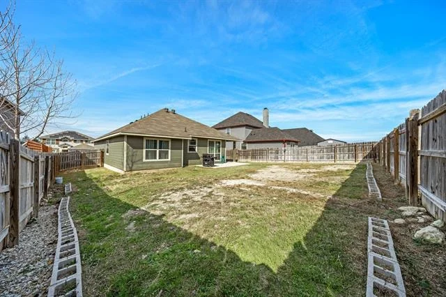 Photo of 846 Ross Road