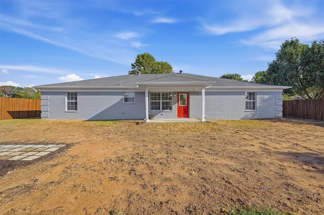 Photo of 566 Mccraw Lane