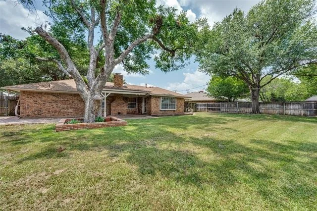 Photo of 2613 Smith Barry Road