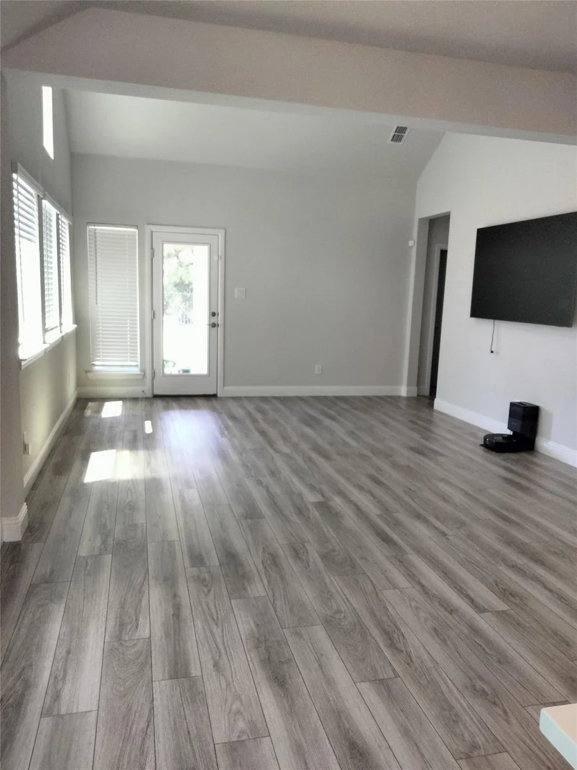 Photo of 223 Fairmont Drive
