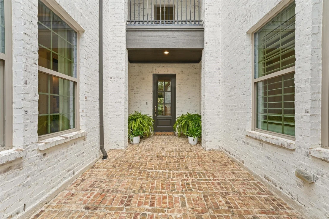 Photo of 1313 Grassland Drive