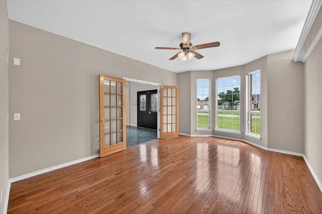 Photo of 2212 Summit Drive