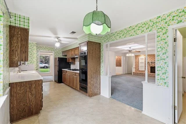 Photo of 1512 Cliffbrook Drive