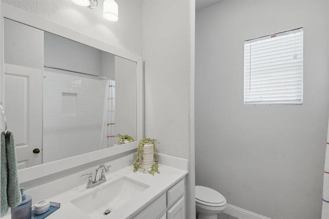 Photo of 540 Point Vista Drive