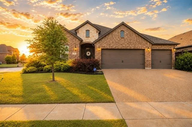 Photo of 1024 Macaw Drive