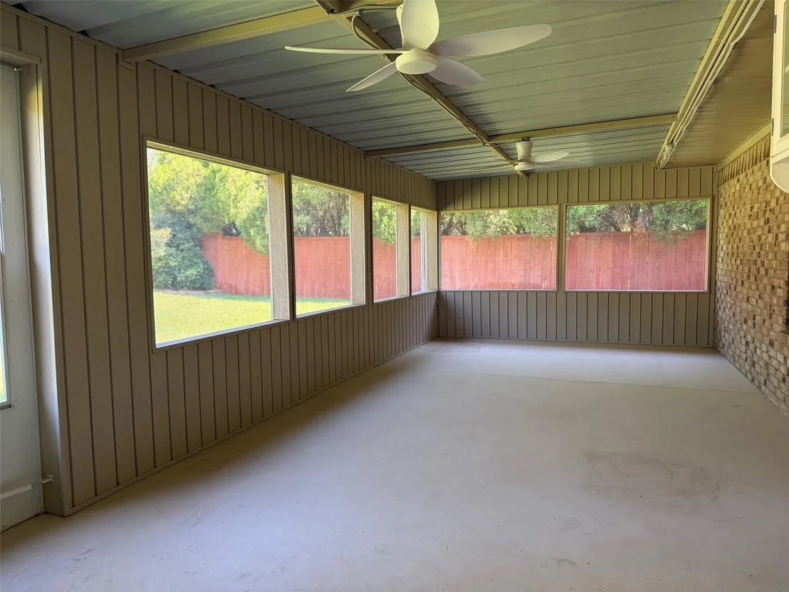 Photo of 1016 Cliff Drive