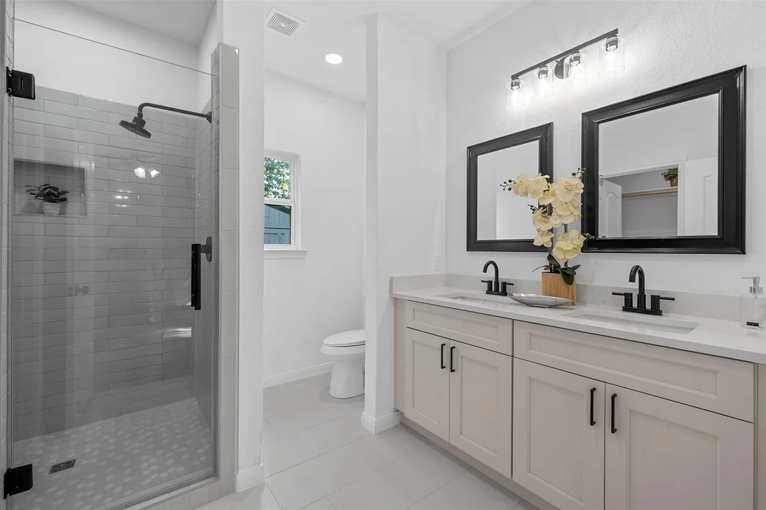 Photo of 505 Lottie Street