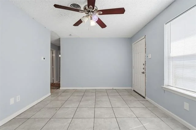 Photo of 2021 Avis Circle