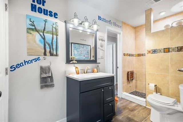 Photo of 333 Lakeview Drive